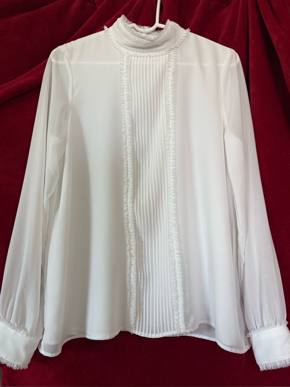 Karl Lagerfeld Women’s White Ruffled Pleat Front Blouse size M